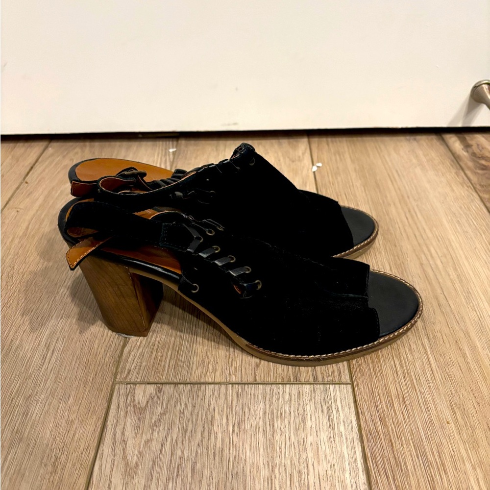 Women’s black heel open toe open heel